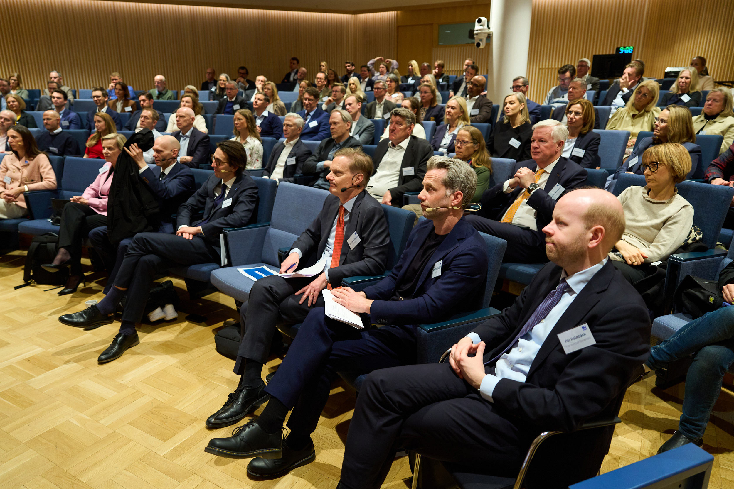 Många var på AMFs Vårforum och lyssnade på talare.